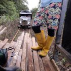 Antes de los truckets, los comuneros se idearon unas carretillas, pero solo ahorraron una cuarta parte del tiempo en la movilización.