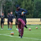 Édison Méndez se estrena como entrenador de Liga de Quito. Está feliz de poder ayudar al equipo en el que fue figura.