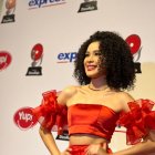 Los artistas lucieron sus mejores trajes para la gala que reconoce a lo mejor de la música nacional.