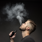 Aumenta el vapeo de cannabis en adolescentes, asociado a daños en el pulmón