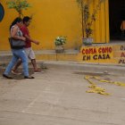 Familiares del psicólogo Alexander Suárez llegaron a la morgue para retirar su cadáver.