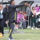 El entrenador César Farías resaltó el hecho de mantenerse como líderes de la segunda fase de la LigaPro