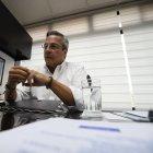 Jimmy Jairala cada mañana locuta en su programa radial.Aspira a ser el nuevo burgomaestre de la ciudad puerto.