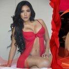 La modelo ecuatoriana aseguró que el prometido de la estadounidense le escribió antes de darle el anillo.