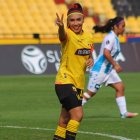 La alegría del gol en Barcelona, se llama Madelen Riera.