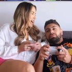 Alejandra Jaramillo junto a Beta Mejía.