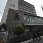 La Contraloría halló contratos irregulares.