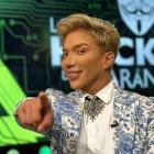 Héctor Alvarado también se desempeña como profesor de maquillaje.