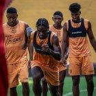 Allen Obando estará en la delantera de Barcelona.