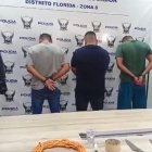 Los sospechosos fueron encontrados en el taxi en el cual cometieron el delito.