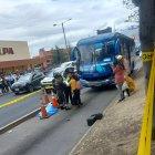 Una hombre adulto falleció, mientras que una niña, de 11 años, resultó herida en el percance ocurrido en el sur de Quito.