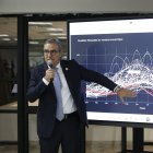 El ministro Goncalves explicó la situación de la represa.