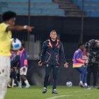 El entrenador de Ecuador Sebastián Beccacece en el estadio de Montevideo