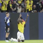 Así festejó Felipe Caicedo su gol ante IDV en Chillo Jijón.