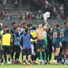 La selección de Ecuador celebró anoche en Lima su pase al Mundial del 2026.