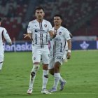 Lisandro Alzugaray abrió el marcador para los albos.