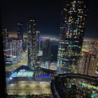 La tensión en Abu Dabi obligó a las autoridades a recomendar refugio en casas y centros comerciales.