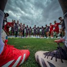 La plantilla de Barcelona SC durante su primera práctica en suelo brasileño previo al partido ante Botafogo.