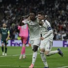 Valverde (d) lideró la goleada 3-0 de Real Madrid en el partido de ida.