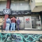 La clausura se ejecutó tras varias denuncias de estafa.