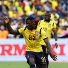 Moisés Caicedo podría jugar con Ecuador ante Costa de Marfil en el debut del mundial.