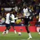 El defensa de Ecuador Willian Pacho figura de la Tricolor.