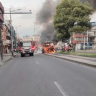 Dos personas murieron en el accidente, según el Cuerpo de Bomberos