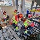 Los afectados fueron atendidos por miembros del Cuerpo de Bomberos de Quito.