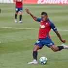 Pervis Estupiñan disfruta de los últimos partidos con el Osasuna.