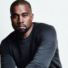Kanye Omari West es un rapero, cantante, compositor, productor, diseñador y candidato a la presidencia estadounidense.​