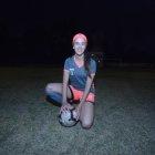 Alegría Vásconez, zaguera de Ñañas, a la par que se prepara para la Superliga femenina, inició una campaña solidaria.