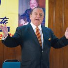 El empresario Álvaro Noboa busca por sexta vez llegar al Palacio de Carondelet.