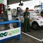  La decisión sobre el nuevo precio de la gasolina más consumida se produjo después de que en agosto ya se suspendiera el subsidio de la gasolina súper. 