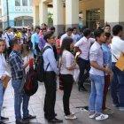 Jóvenes estudiantes y egresados pueden aplicar al programa. 