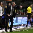 El estratega argentino Gustavo Alfaro fue oficializado como nuevo DT de Ecuador.