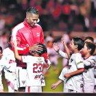 Antonio Valencia sigue entrenando para su nuevo equipo.

Quito 18 de Julio de 2019 Agencia (ag - expreso ag - extra) PRESENTACION ANTONIO VALENCIA