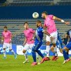 Emelec e Independiente del Valle empatan 2-2 en Guayaquil.