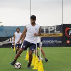 El volante uruguayo Matías Duffard tiene contrato con Guayaquil City hasta finales de 2021.