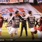 Los quiteños van a Lima en vuelo charter y retornarán apenas termine el duelo