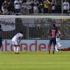 Olimpia empató con Liga de Quito en Asunción. El cuadro ecuatoriano avanzó gracias a su victoria en Quito.