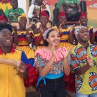 La escuela de marimba Juanito Bosco ensaya en el centro comunitario del mismo nombre de la agrupación.