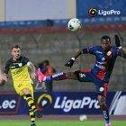 Damián Díaz no pudo hacer nada ante Olmedo.