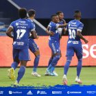 Emelec volvió a sonreír en LigaPro al ganarle 2-0 a Católica.