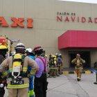 Un incendio se produjo en el centro comercial Albán Borja.