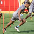 Byron Castillo uno de los jugadores más regulares del Barcelona 2020.