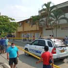 La policía continúa recabando información.