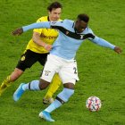 Felipe Caicedo participó del empate de Lazio 1-1 ante Borussia Dortmund en Liga de Campeones.