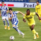 El Villarreal, donde milita Pervis Estupiñán (d), ocupa el tercer puesto en la tabla de posiciones de la liga española.