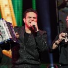 El músico 

cree que quienes 

se dedican al vallenato deberían unirse para hacerlo 

sonar.