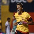 Byron Castillo se mandó un gol y fue la ruta de la victoria.